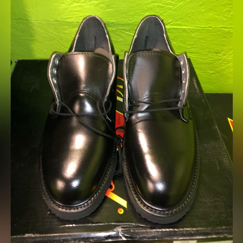 Thorogood 834-6130 Black Leather Oxford Shoes Postal Certified Mens Size 8.